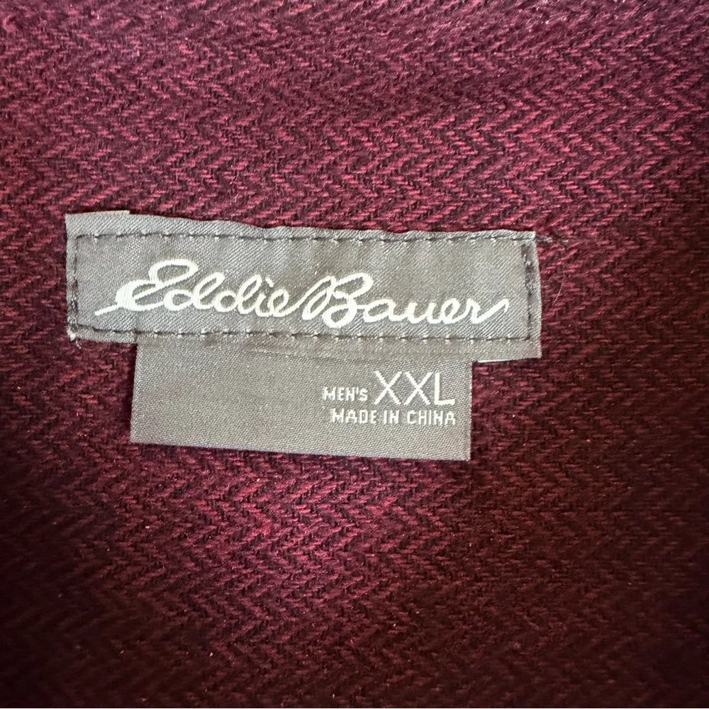 Eddie Bauer Men’s Burgundy Herringbone Long Sleeve Button Up Shirt- XXL - Picture 4 of 7